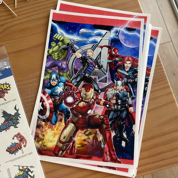 Super hero avenger marvel party bundle - Picture 3 of 15